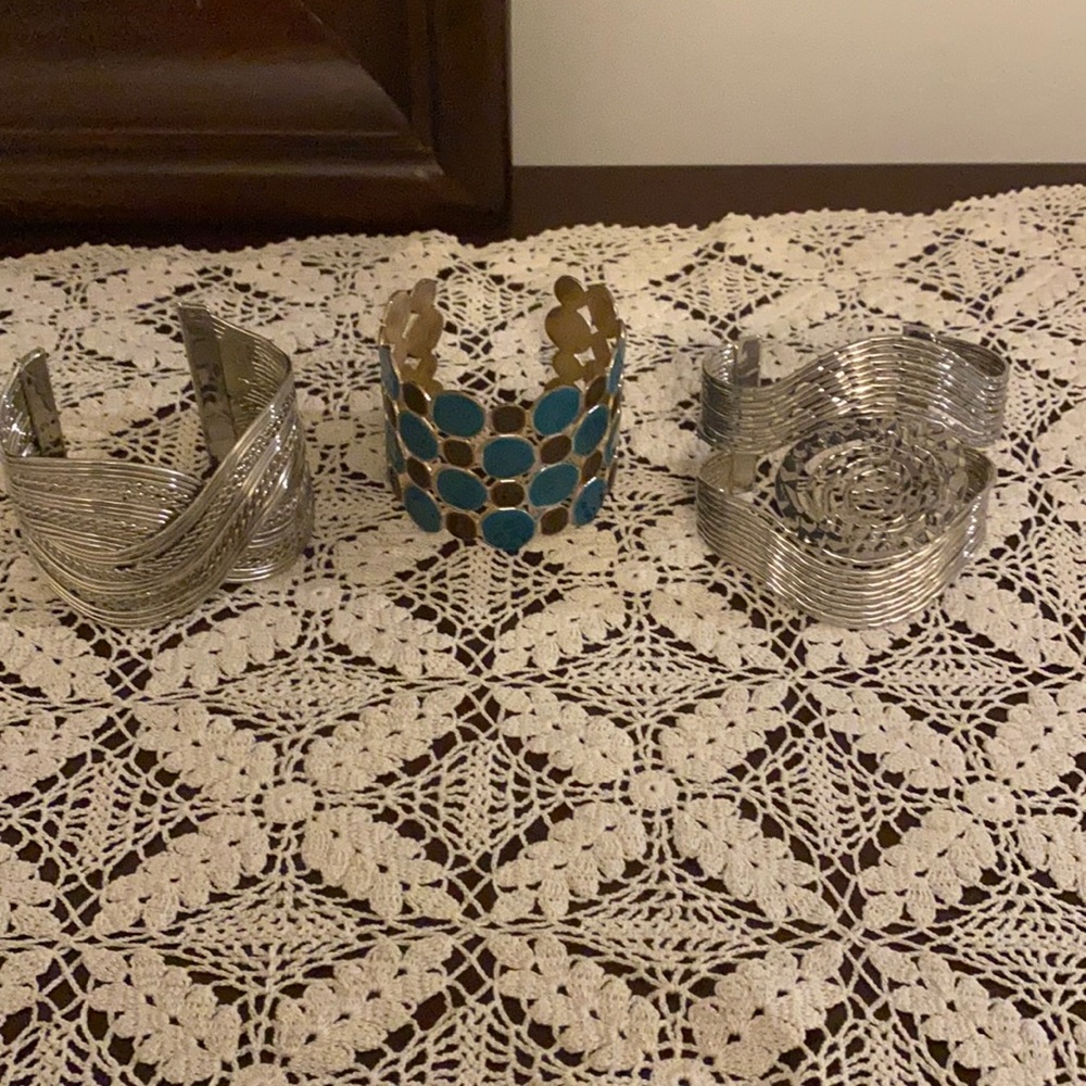 Costume bangles (3) - Picture 2 of 2
